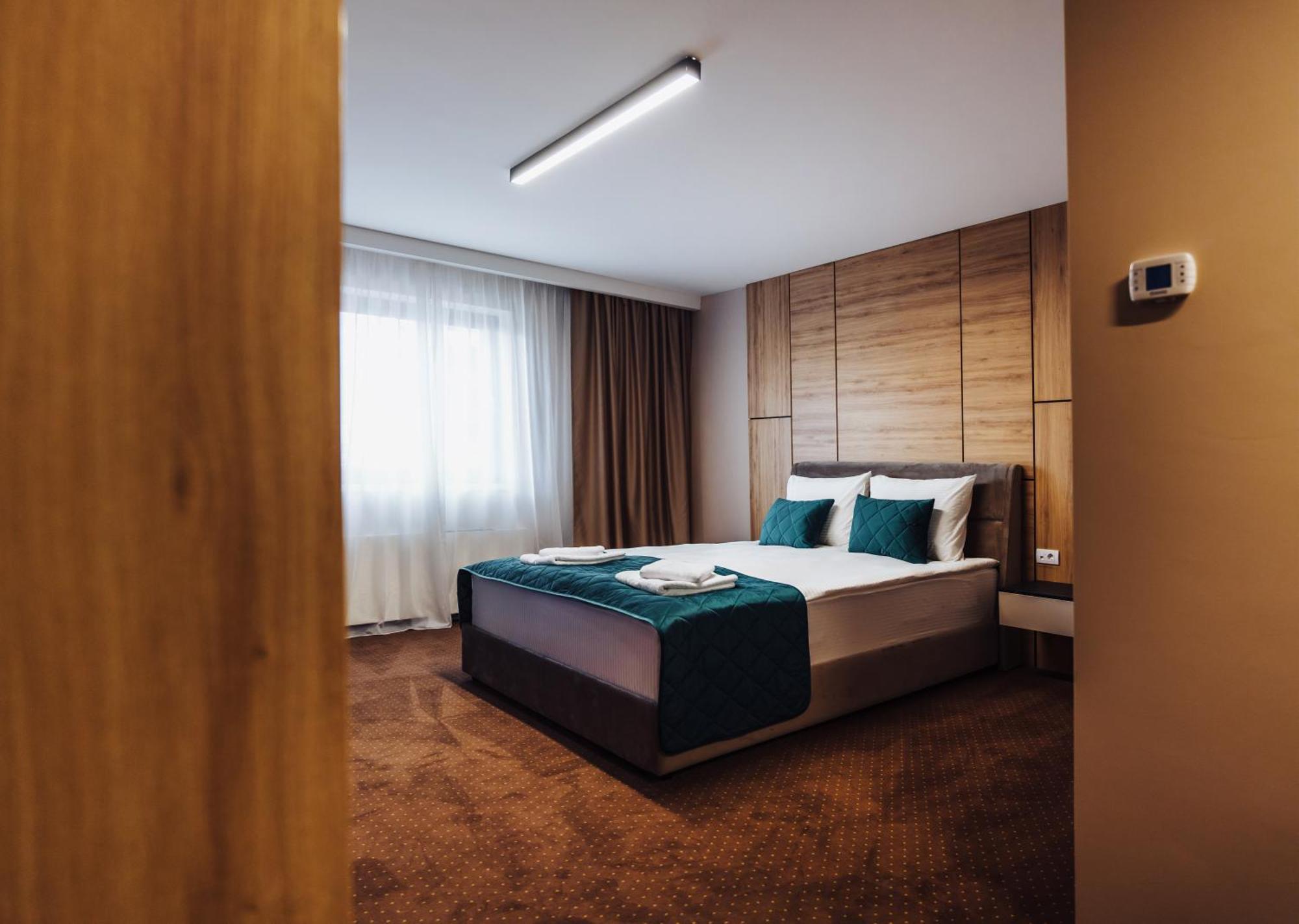 Hotel Brcko Gas Sarajevo Lukavica Exterior photo